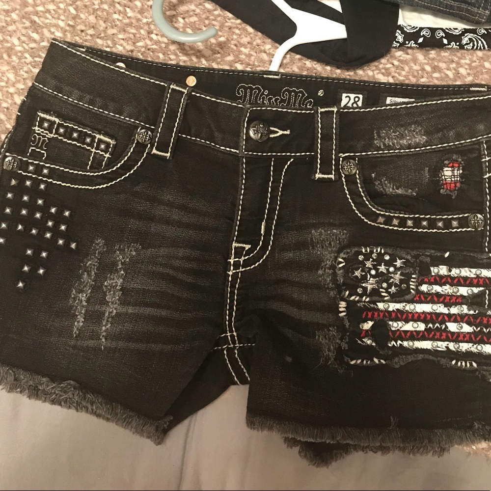 Miss me shorts